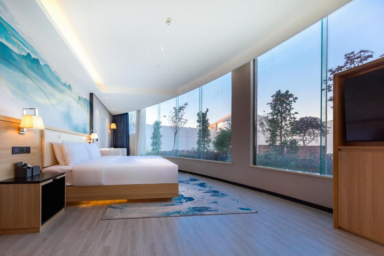 Ausotel By Argyle Baiyun International Airport Renhe Metro Exit B Guangzhou Exterior photo