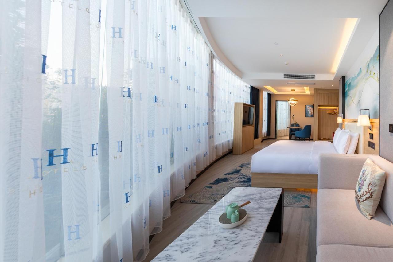 Ausotel By Argyle Baiyun International Airport Renhe Metro Exit B Guangzhou Exterior photo
