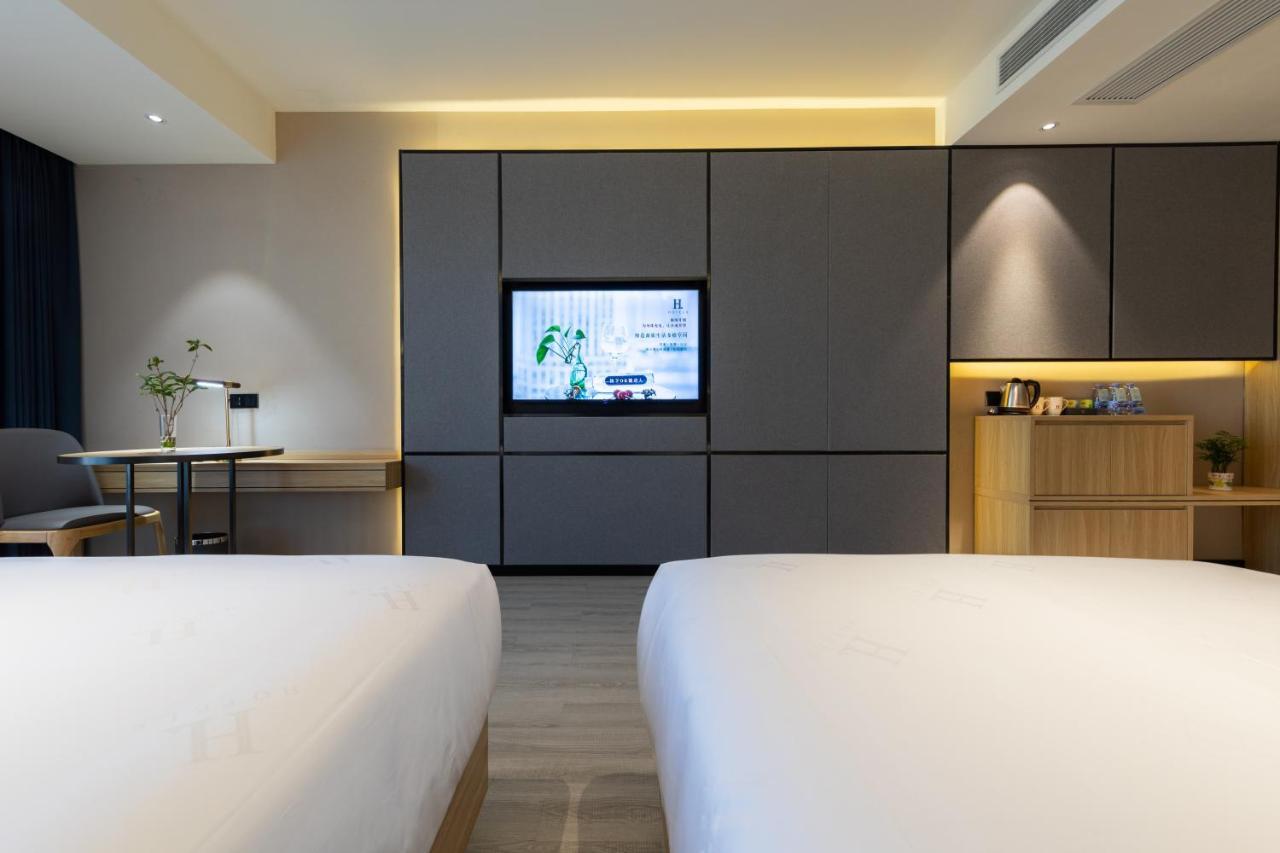 Ausotel By Argyle Baiyun International Airport Renhe Metro Exit B Guangzhou Exterior photo